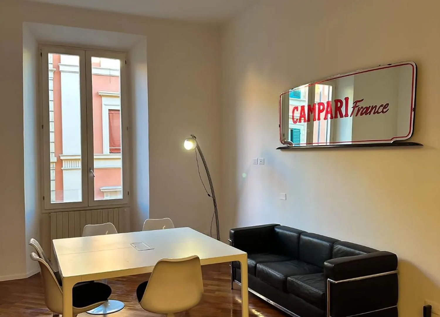Whouse Large Suite Apartment Indipendenza Bolonia Italia